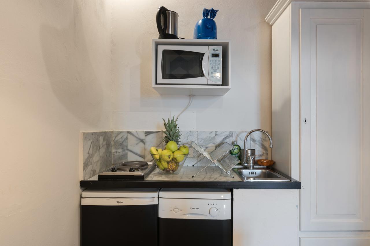 F6 - Santa Croce One Bedroom Flat For 2 Or 3 Guests فلورنس المظهر الخارجي الصورة